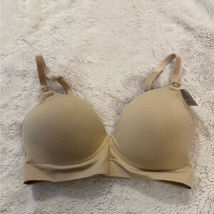 NWT Secret Treasures Maternity Bra Size Small